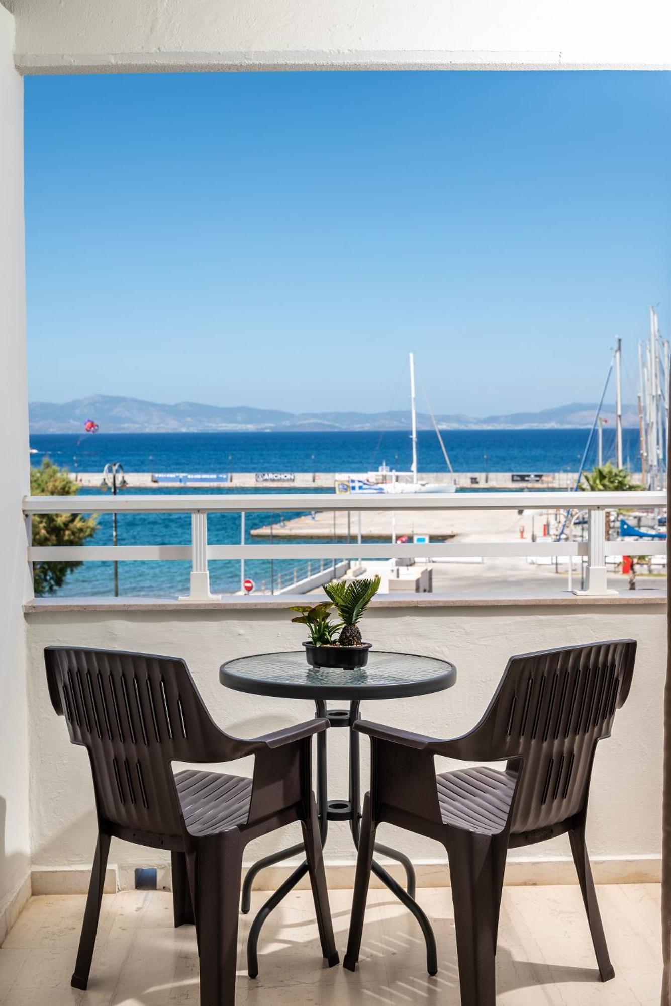 Zephyros Hotel Kos Town Exterior photo